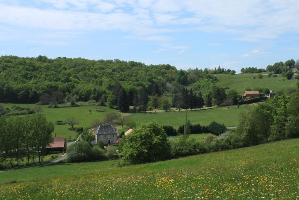 La Maison Du Bonheur Anlhiac Εξωτερικό φωτογραφία