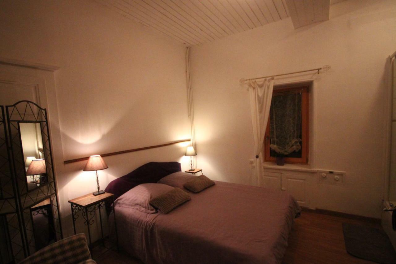 La Maison Du Bonheur Anlhiac Εξωτερικό φωτογραφία